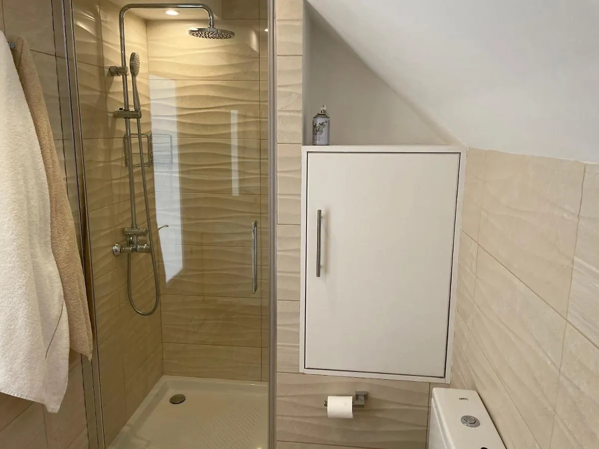 Fabulous 4 Bedroomed Townhouse In Marbella 0*,