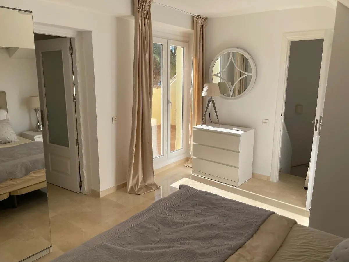 Holiday home Fabulous 4 Bedroomed Townhouse In Marbella