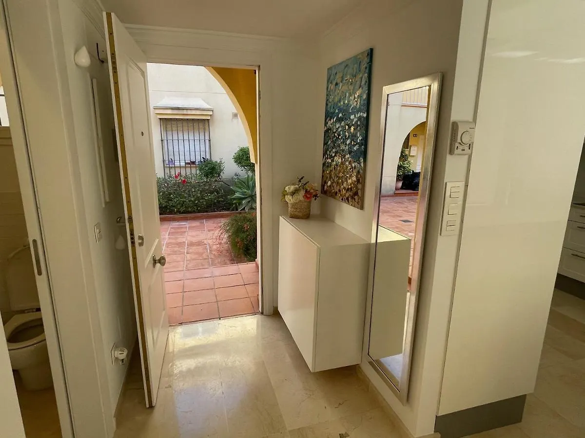 Fabulous 4 Bedroomed Townhouse In Marbella 0*,  Spanien