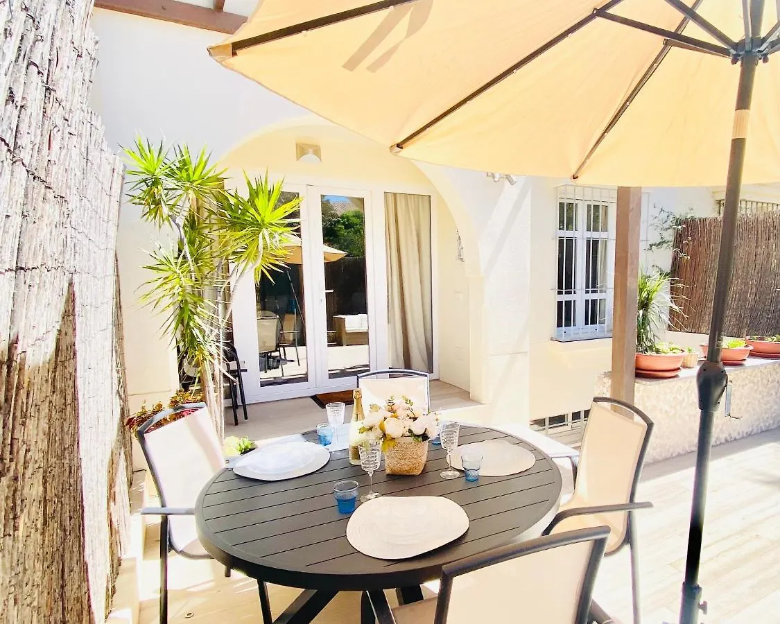 Fabulous 4 Bedroomed Townhouse In Marbella