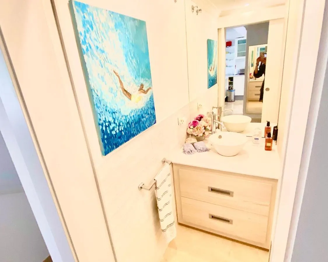 Fabulous 4 Bedroomed Townhouse In Marbella Spanien