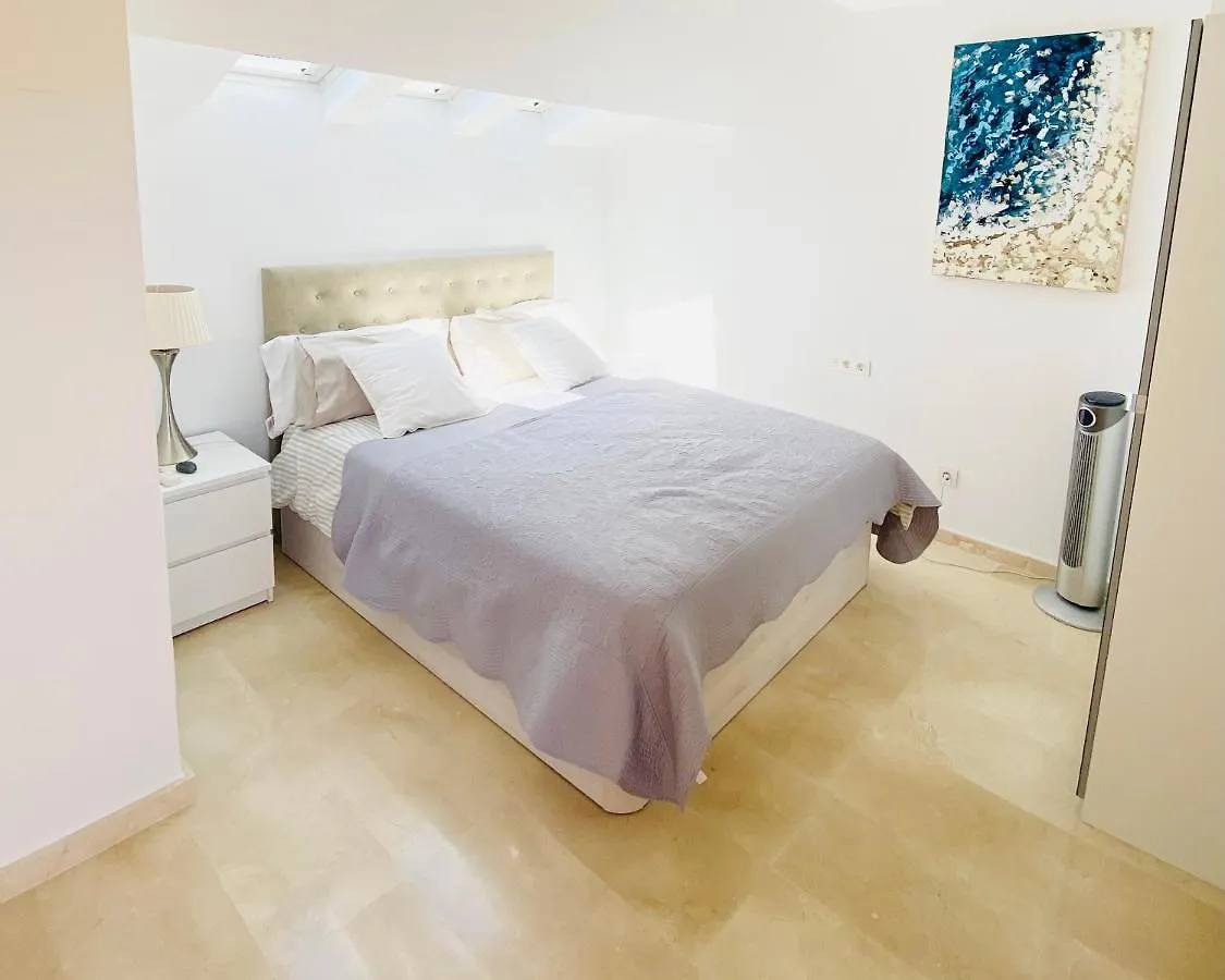 Fabulous 4 Bedroomed Townhouse In Marbella 0*,