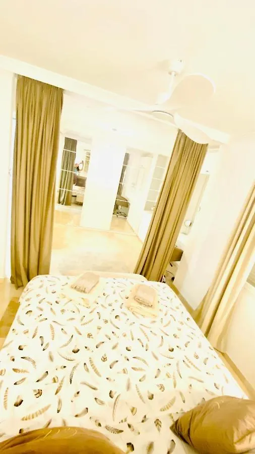 Fabulous 4 Bedroomed Townhouse In Marbella